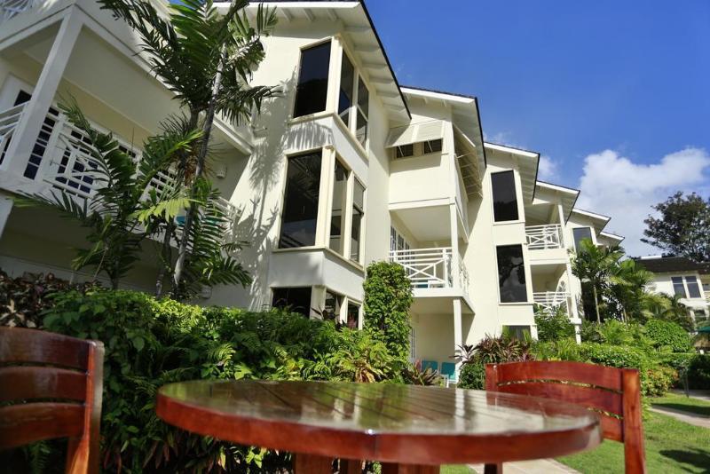 Treasure Beach Art Hotel, An Autograph Collection All-Inclusive Resort (Adults Only) سانت جيمس المظهر الخارجي الصورة